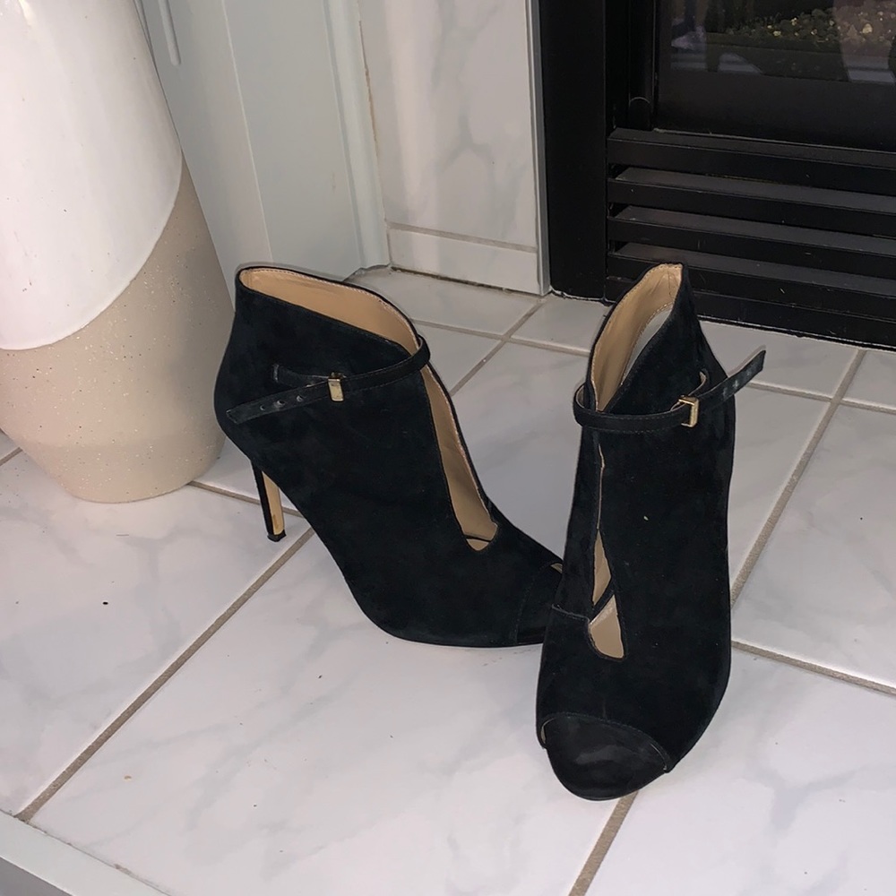 Ann Taylor Heels